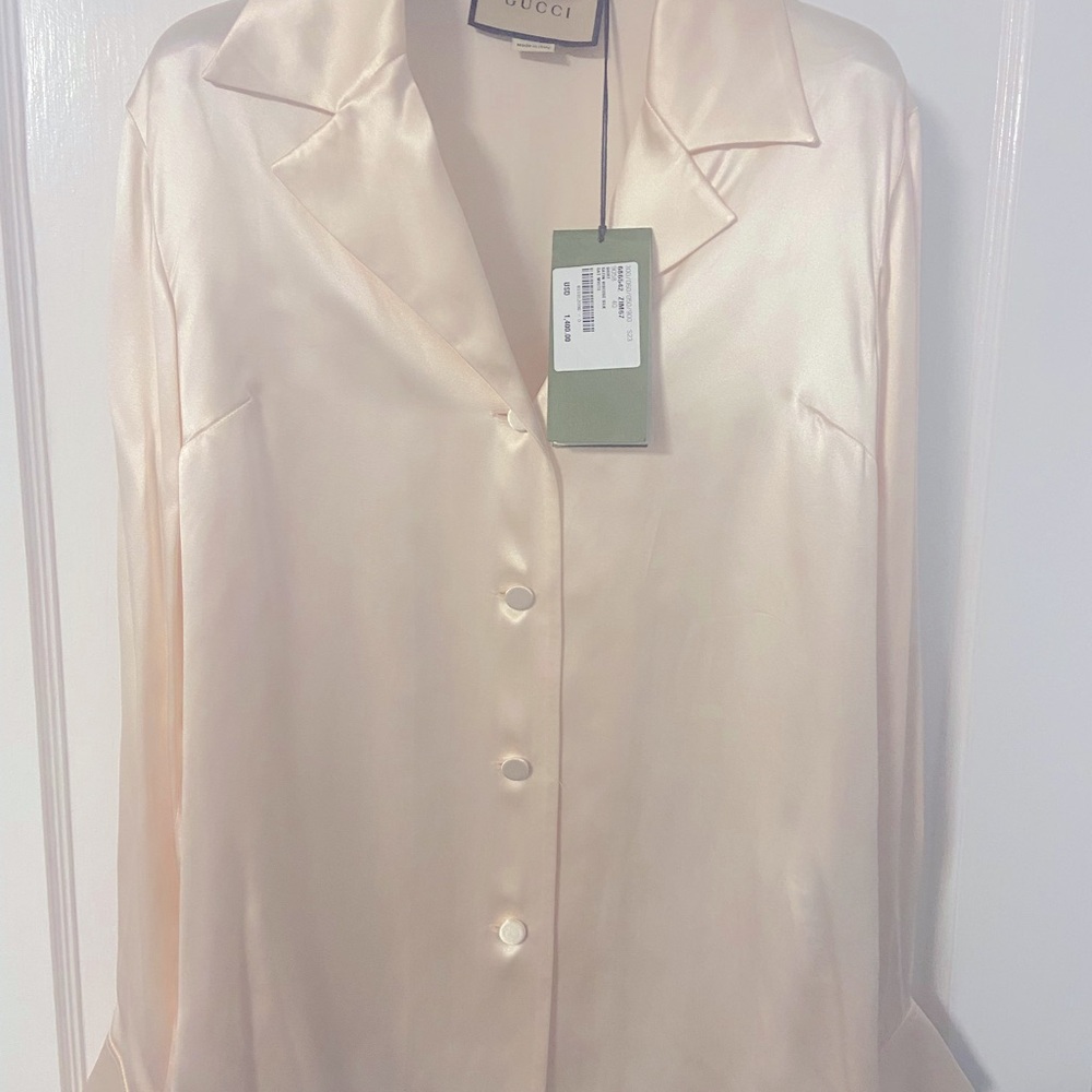 Gucci women’s silk classic blouse